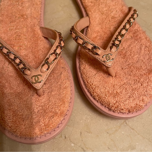 Chanel pink at the pool sandals thong flip flops size 6 36 - Picture 9 of 15
